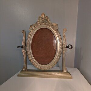 Oval Picture Frame with Tilt Stand